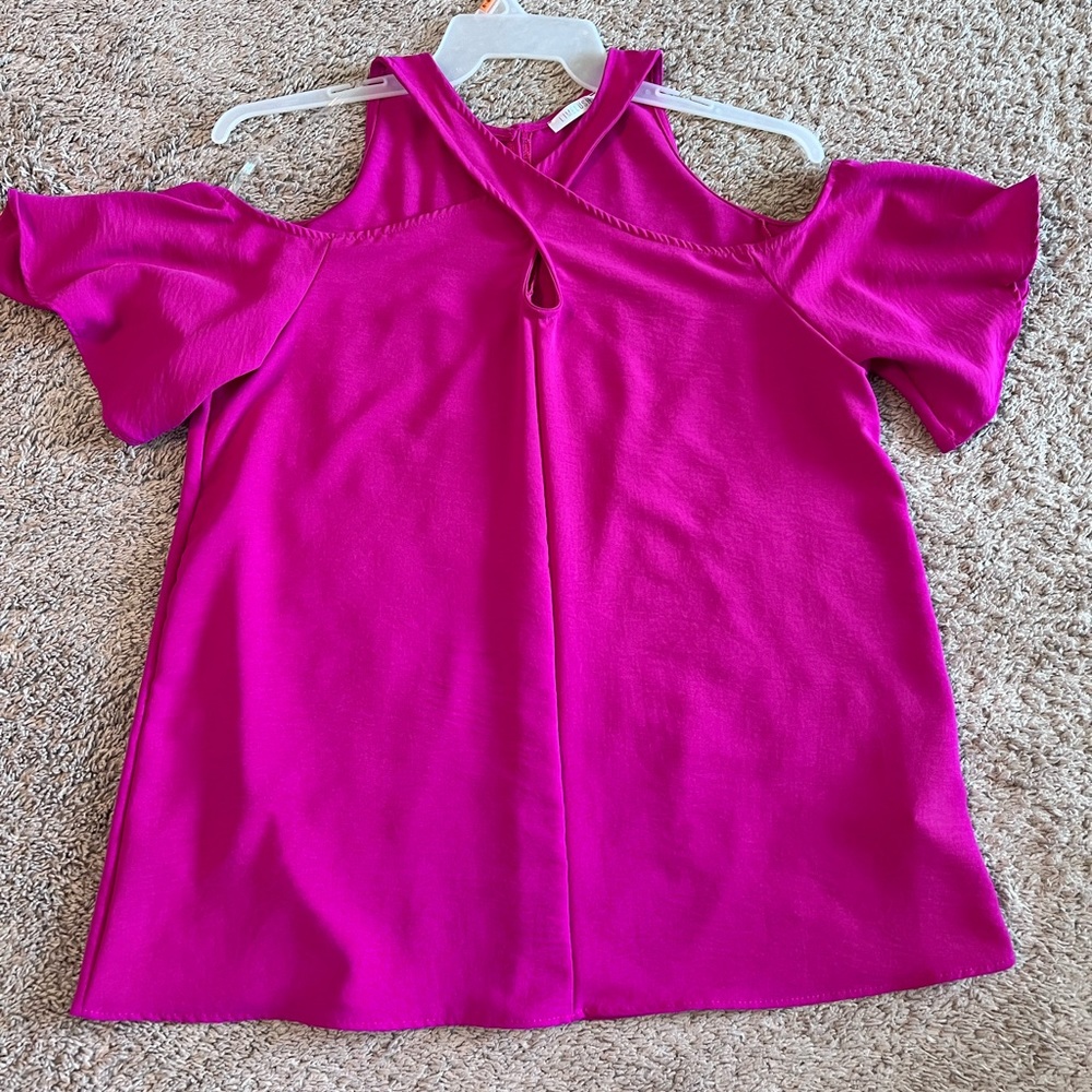 Never worn, perfect condition